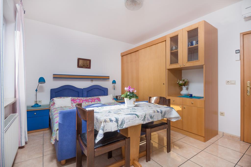 Apartments Villa-Passat Пореч Экстерьер фото