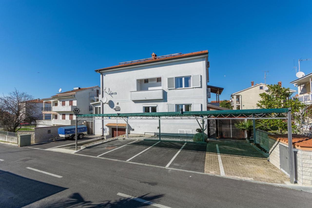Apartments Villa-Passat Пореч Экстерьер фото